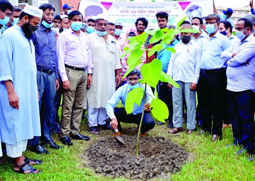 Vice-Chancellor of Khulna University of Engineering and Technology Prof Dr Kazi Sazzad Hoshen plants a tree on the university campus to mark the 57th birth anniversary of Sheikh Russel, the youngest son of the Father of the Nation Bangabandhu Sheikh Mujib