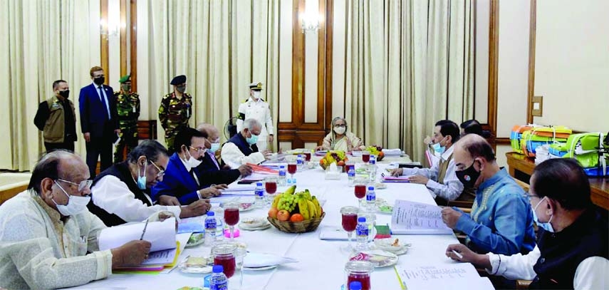 Prime Minister Sheikh Hasina presides over the nomination board meeting of AL local government representatives at Ganobhaban on Saturday.