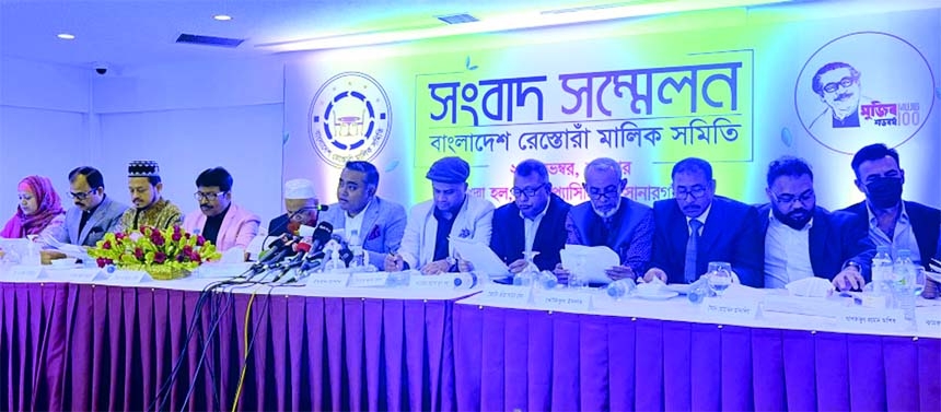 Imran Hassan, Secretary General of Bangladesh Restaurant Owners' Association (BROA), speaking at a press conference at a city hotel on Saturday.