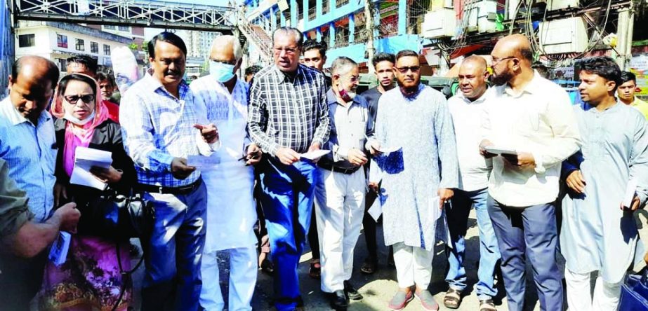 SYLHET: Leaders of Sylhet City BNP distributed leaflets after a rally at the Registry Ground in Sylhet recently demanding party chairperson Begum Khaleda Zia's treatment abroad. NN photo
