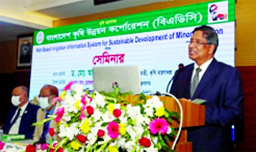 Agriculture Minister Abdur Razzaque speaks at a seminar on 'Web-bsed Irrigation Information System for Sustainable Development of Minor Irrigation'in Sechbhaban auditorium in the city on Thursday.