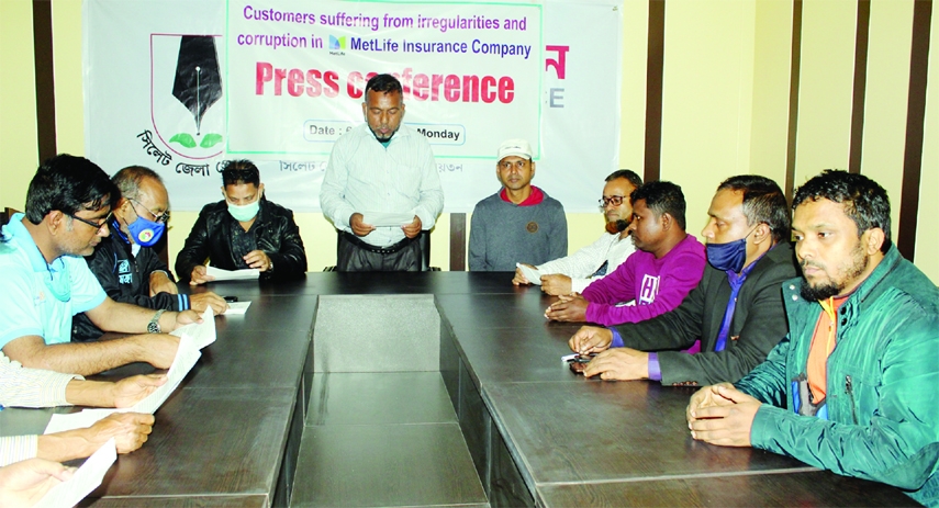 SYLHET: Masuk Ahmed of Ambari village in Zakiganj Upazila speaks on behalf of the harassed customers of MetLife Insurance at a press conference at Sylhet District Press Club on Monday.