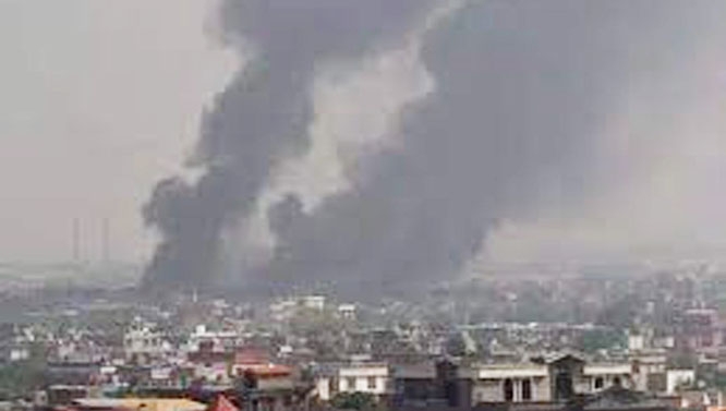 Heavy smoke overcasts the Baghdad's Green Zone after explosion on Sunday.