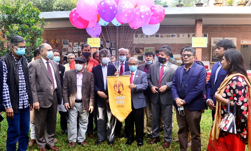 Vice-Chancellor of Dhaka University Prof. Dr. Akhtaruzzaman inaugurates Zainul Festival at the Institute of Fine Arts of DU on Wednesday marking birth anniversary of Shilpachariya Zainul Abedin.