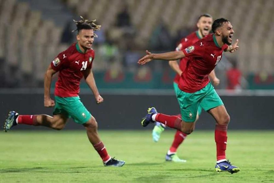 Sofiane Boufal (right) celebrates after scoring the only goal as Morocco beat Ghana in the Africa Cup of Nations on Monday. Agency photo
