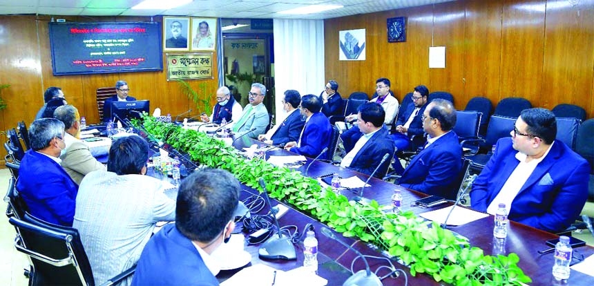 Abu Hena Md Rahmatul Muneem, Chairman of the National Board of Revenue (NBR), presiding over a meeting with the leaders of the Bangladesh Garment Manufacturers and Exporters Association (BGMEA) at the board's conference room in the capital on Thursday.
