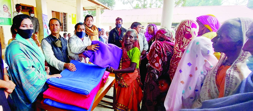 MOULVIBAZAR: Md. Abu Jafar Raju, Prime Minister's Protocol Officer-2 distributes blankets among tea workers at Gazipur Tea Garden in Sadar Union of the Upazila as the Chief Guest organized by Abdul Jabbar Foundation recently.