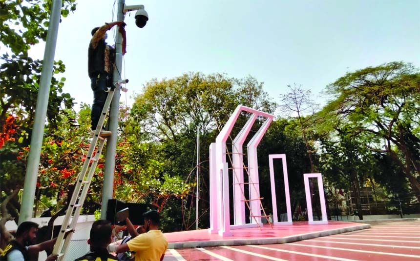 CCTV camera being set up at the Central Shaheed Minar and its adjoining areas on Friday for security reasons on the occasion of Amar Ekushey and also International Mother Language Day.