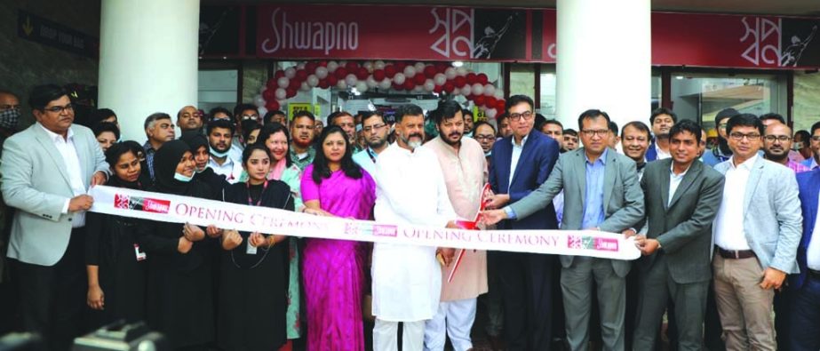 Abu Naser, Director Operations of Shwapno, inaugurates its 207th branch in capital's Mirpur 12 bus stand on Monday. Senior officials of the company and local elites were present.