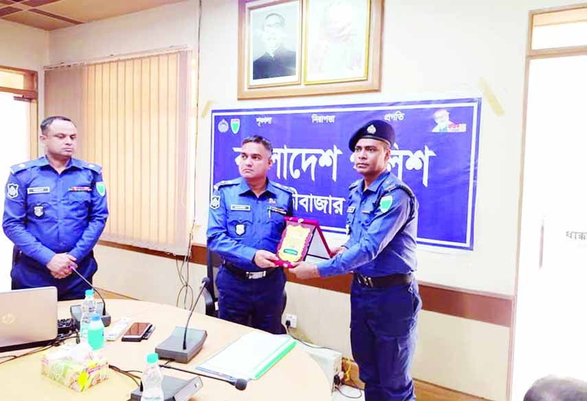 MOULVIBAZAR: Mohammad Zakaria, SP of Moulvibazar gives award to Mahbubul Alom ASI of Moulvibazar Police Sadar Model Station as the best Police officer of Moulvibazar District for the consecutive 12th times at a programme in Moulvibazar on Sunday.