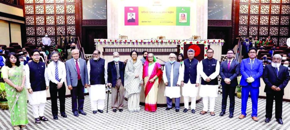 Prime Minister Sheikh Hasina poses for photograph with the recipients of 'Independence Award-2022' at Shapla Hall of PMO on Thursday. PID photo