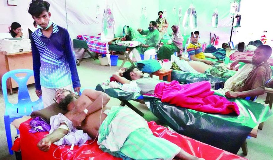 Dhaka Cholera Hospital, run by the International Centre for Diarrhoeal Disease Research, Bangladesh or icddr,b, is crowded with patients amid a surge in diarrhoea cases. NN photo