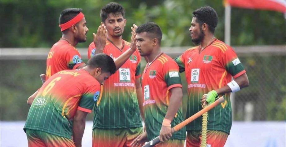 Players of Bangladesh Hockey team celebrate after scoring the lone goal against Singapore Hockey team during their Group-B match of the Asian Games Hockey Qualifiers at Bangkok, the capital city of Thailand on Thursday. Agency photo