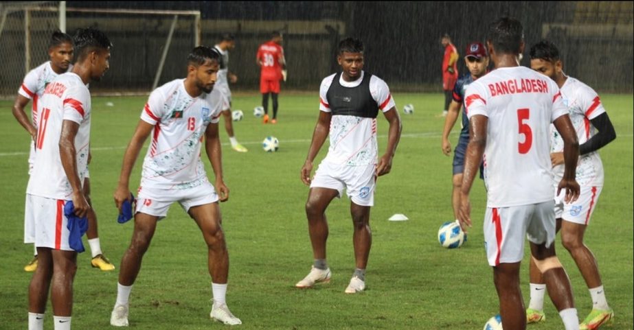 Players of Bangladesh Football team during their practice session recently. Agency photo