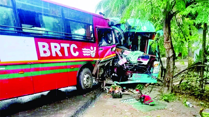 Two buses get maimed being collided head on in Rangunia upazila of Chattogram district on Wednesday.
