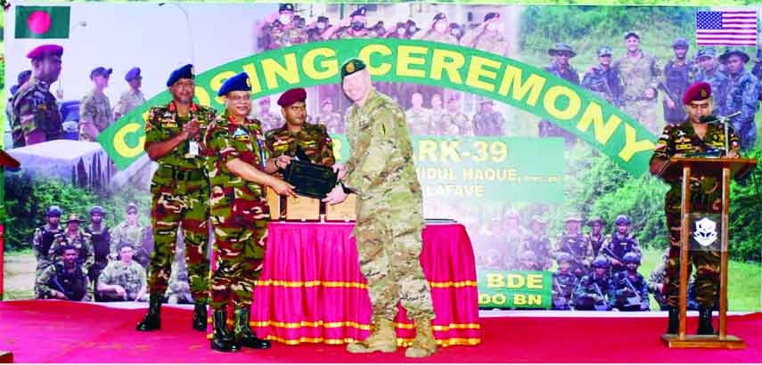 General Officer Commanding and Area Commander Sylhet area Major General Hamidul Haque distributes certificates among the participants in 'Exercise Tiger Shark-39' jointly organised by Bangladesh and US Army at Jalalabad Cantonment in Sylhet on Thursday.