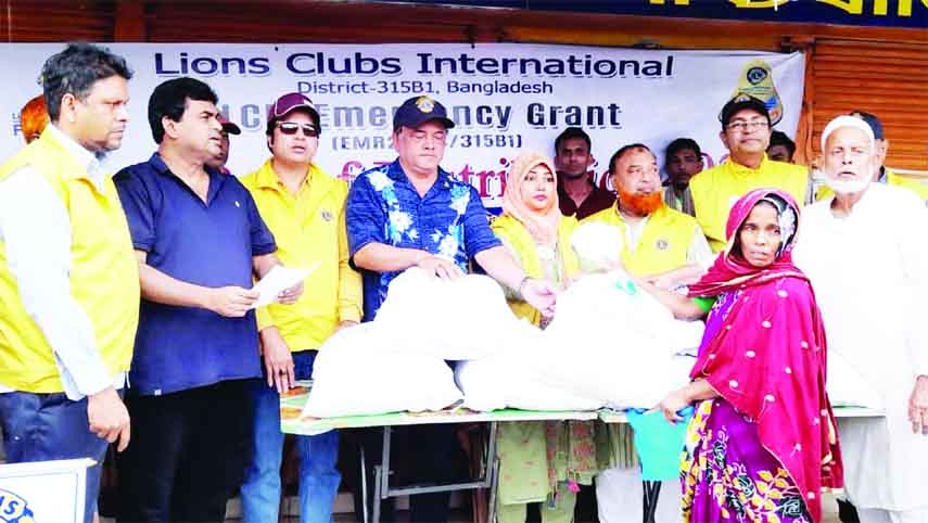 SYLHET : Relief distributes among the flood- hits people at Zakiganj Upazila organised by Lions Clubs International Bangladesh on Wednesday.