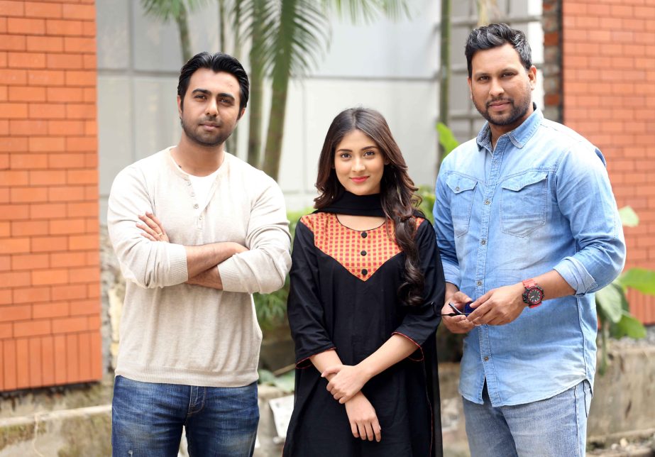 Apurba, Mehazabien and Alif in a photo session on the shooting spot of the drama