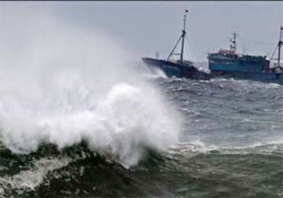 A ship became two parts in the South China Sea during the typhoon on Saturday.