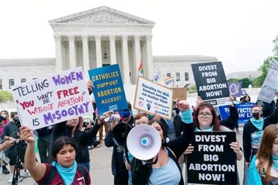 Women are demanding access to abortion saying ban curtails freedom.