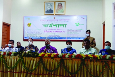 HATIBANDHA (Lalmonirhat): Upazila Administration arranges a workshop on creating social movement against drug abuses assisted by Security Service Department of Home Ministry at Upazila Parishad Hall Room on Wednesday.