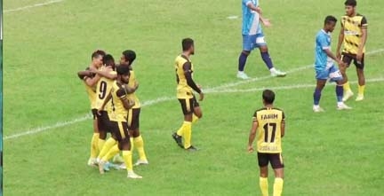 Players of Saif Sporting Club celebrate after scoring a goal against Uttar Baridhara Club in their match of the TVS Bangladesh Premier League Football at the Sheikh Fazlul Haque Mani Stadium in Gopalganj on Tuesday.