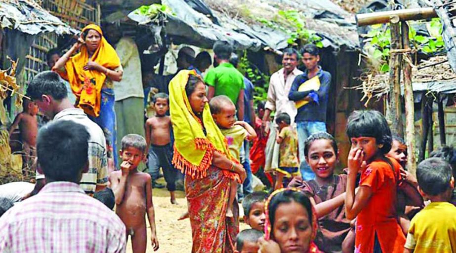 Rohingyas are mixing with the local people in Ukhiya Upazila .