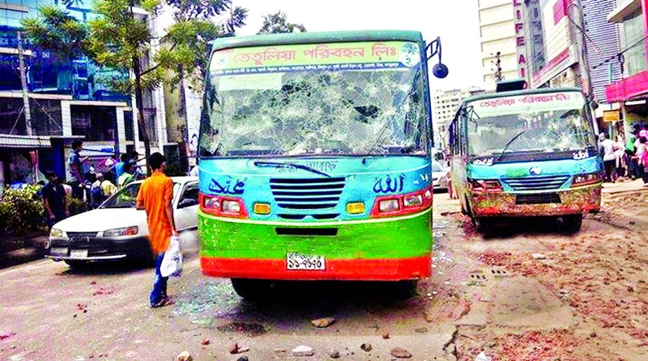 Following the death of a schoolgirl in a tragic road accident in city's Kazipara area, local people blocked the road and vandalised some vehicles on Tuesday.