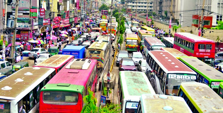 Major parts of Dhaka city witnessed traffic grid-logg due to programmes of different organizations on the streets. This picture was taken from Topkhana Road yesterday.