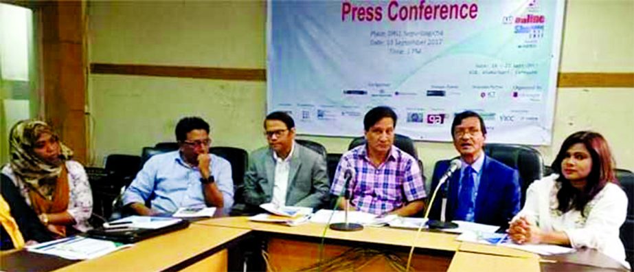 Mostak Ahmed, CEO of Nitol-Niloy Group, addressing at a press conference aiming the Nitol-Niloy Online Shopping Festival-2017 at Dhaka Reporters Unity (DRU) in the city on Wednesday. Shamima Dola, Managing Director of Arshinagar Media and owner of Swadesh