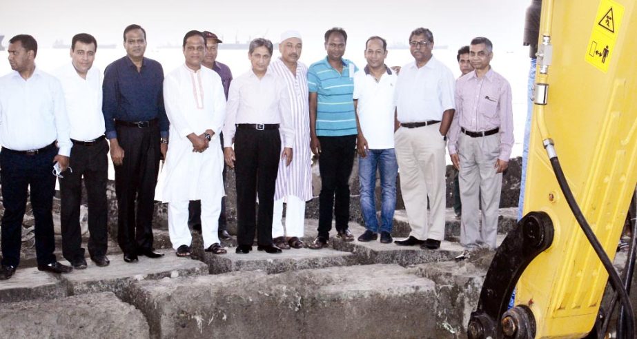 Chairman of Chittagong Development Authority (CDA) Abdus Salam visiting progress of the construction work of Outer Ring Road on Tuesday. Board Member Jasimuddin Shah, KBM Shahjahan, Board Member and Councilor Giasuddin, Hasan Murad Biplob,Chief Engineer