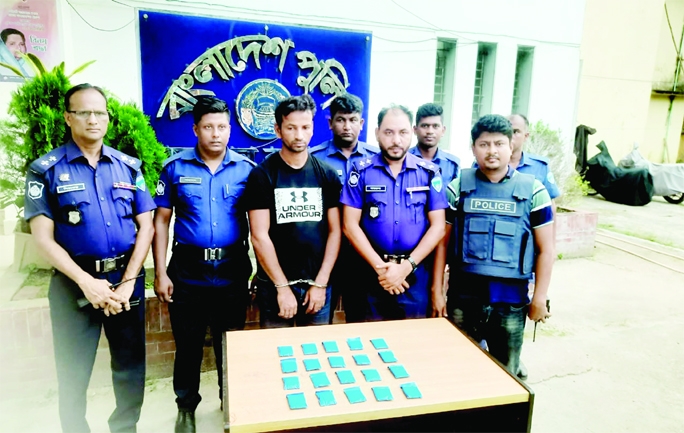 BIJOYNAGAR (Brahmanbaria ): Drug dealer Kamrul of Kasba upazila of Brahmanbaria arrested from the area on Friday.