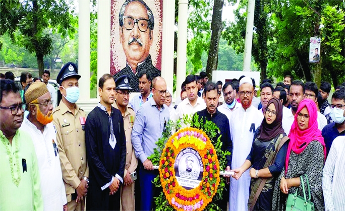 TARASH (Sirajganj) : Upazila Administration places wreath at the portarit of Bangabandhu to mark the Natioanl Mourning Day on Monday.