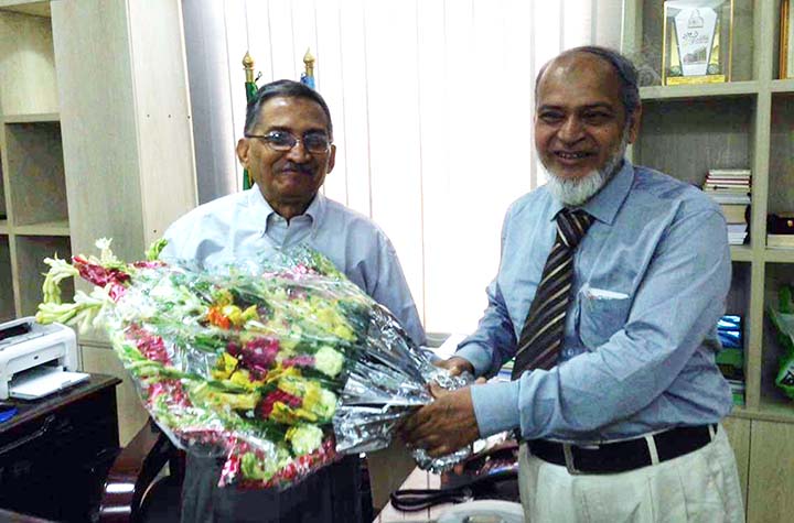 Prof KM Golam Mohiuddin, VC, International Islamic University Chittagong (IIUC) greeting the newly- appointed Chairman of University Grants Commission (UGC) Prof Dr Kazi Shahidullah at the latter's office in Port City recently.