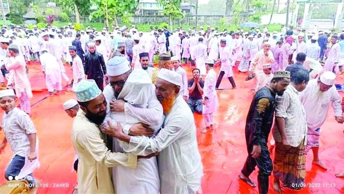 LOHAGARA (Chattogram): Locals in Adhunagar Islamia Madrasa of Lohagara Upazila grees each other as it has started raining before the end of the special prayers for rain on Thursday.