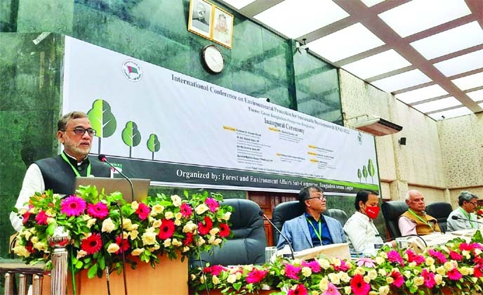 Environment, Forest and Climate Change Minister Shahab Uddin speaks at the inaugural ceremony of an international conference on 'Sustaiable Development in Preserving Enviroment' at Senate Bhaban of DU on Friday.