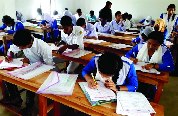 MIRZAPUR (Tangail): SSC examinees seen at Bashtoil Md Monshur Ali High School centre in Mirzapur Upazila on the first day of the examination on Thursday.